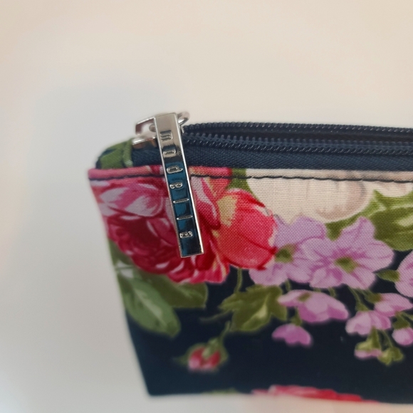 Modella floral print make up case - Picture 3 of 4